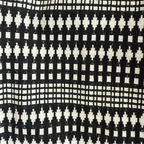 Gerry Weber Size 8 Black & White Boho Tribal Print Open Front Blazer Coat - Picture 4 of 6